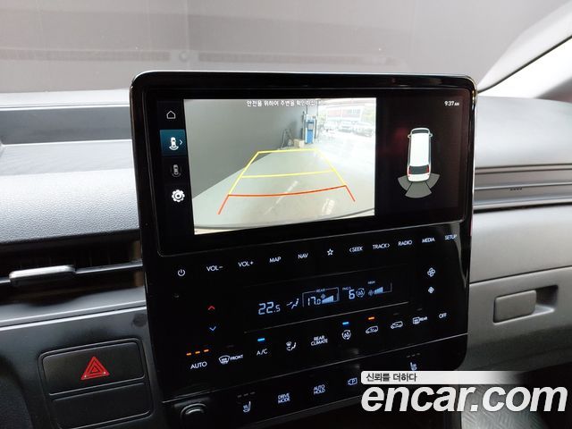 Hyundai Staria 2022 — photo 22