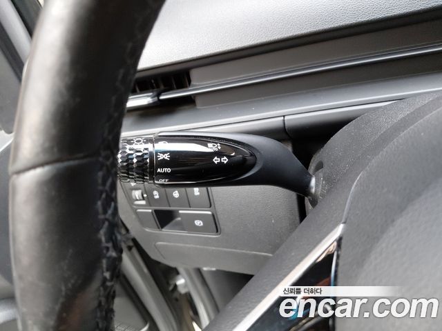 Hyundai Staria 2022 — photo 28