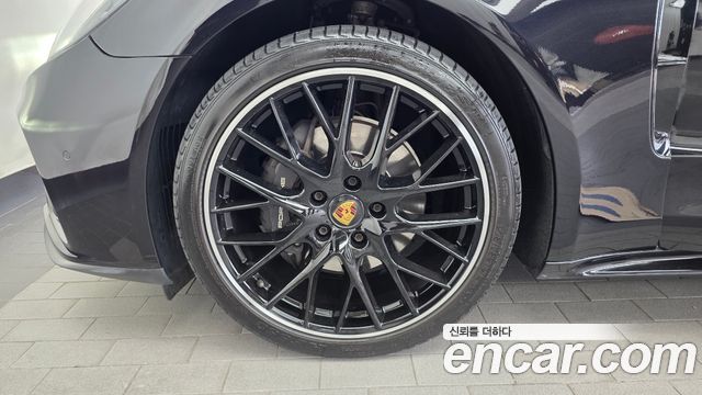 Porsche Panamera 2023 — photo 5
