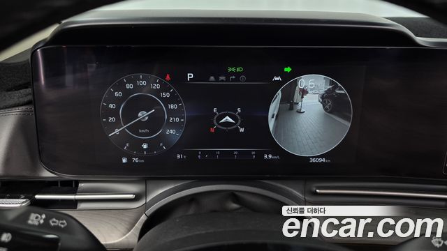 Kia Canival 2023 — photo 11