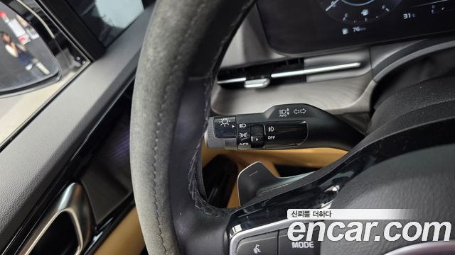 Kia Canival 2023 — photo 29