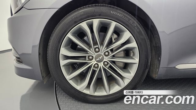 Hyundai Genesis 2015 — photo 5