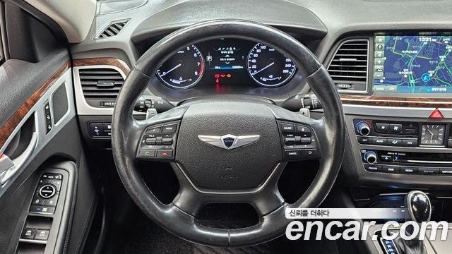 Hyundai Genesis 2015 — photo 19