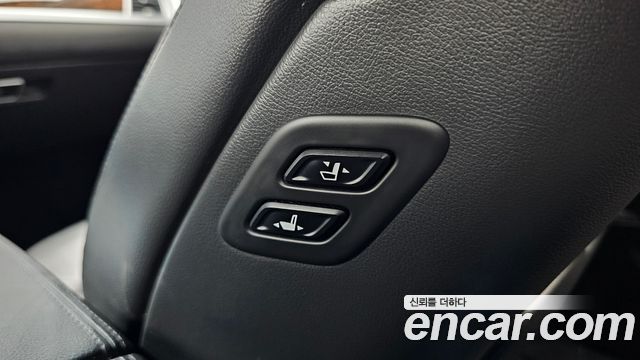 Hyundai Genesis 2015 — photo 29