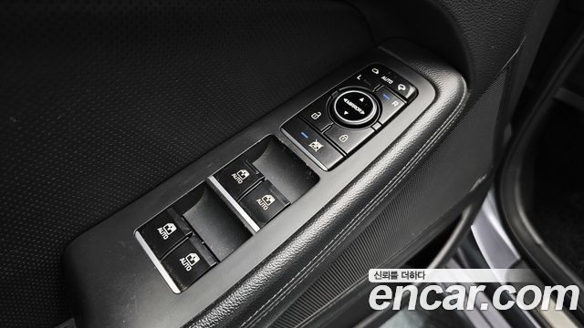 Hyundai Genesis 2015 — photo 30