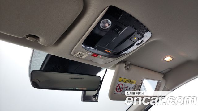 Kia K5 2022 — photo 25
