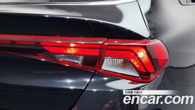 Kia K5 2022 — photo 9