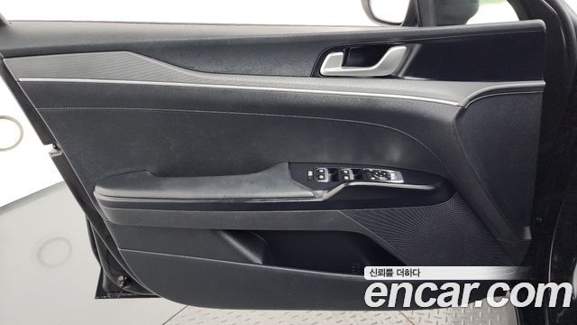 Kia K5 2022 — photo 14