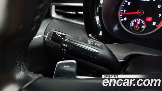 Kia K5 2022 — photo 29