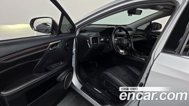 Lexus RX 2016 — photo 10