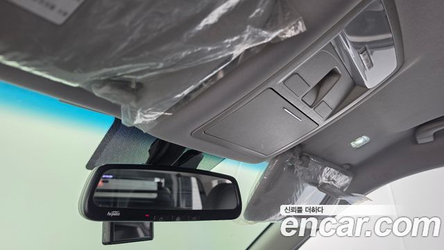 KG Mobility Rexton 2018 — photo 25