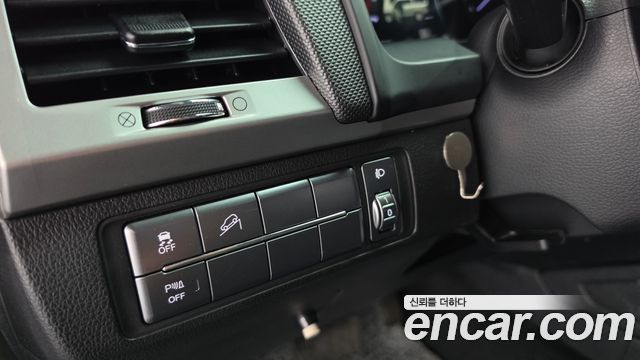 KG Mobility Rexton 2018 — photo 26