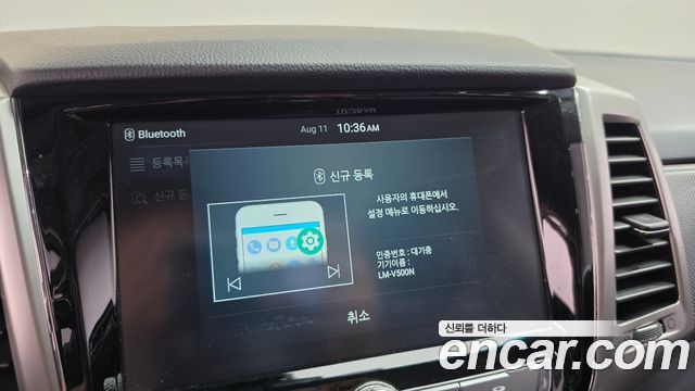 KG Mobility Rexton 2018 — photo 31