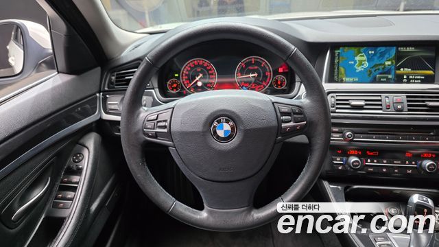 BMW 5-Series 2014 — photo 13