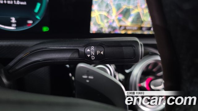 Mercedes-Benz CLA-Class 2022 — photo 12