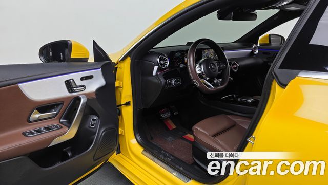 Mercedes-Benz CLA-Class 2022 — photo 13