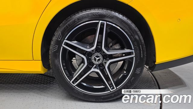 Mercedes-Benz CLA-Class 2022 — photo 7