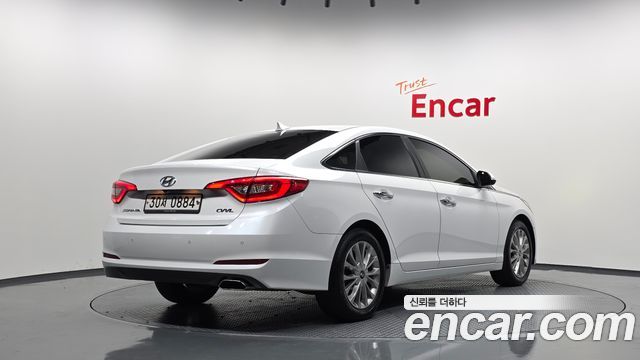 Hyundai Sonata 2017 — photo 2