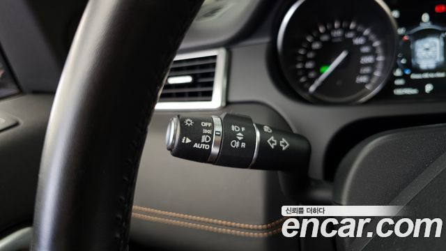 Land Rover Discovery Sport 2018 — photo 35