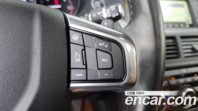 Land Rover Discovery Sport 2018 — photo 36