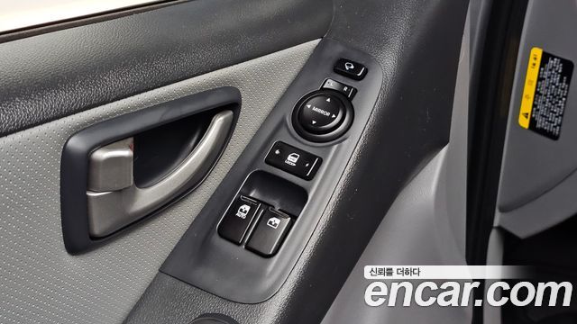 Hyundai Starex 2019 — photo 22