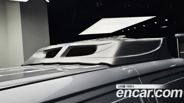 Hyundai Starex 2019 — photo 30
