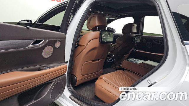 Genesis G80 2022 — photo 11