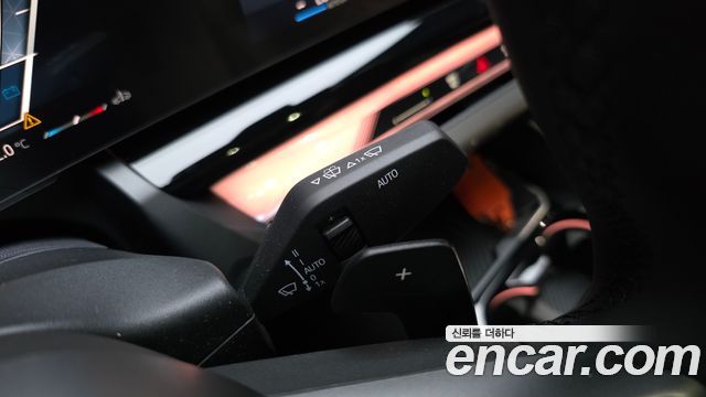 BMW 5-Series 2026 — photo 28