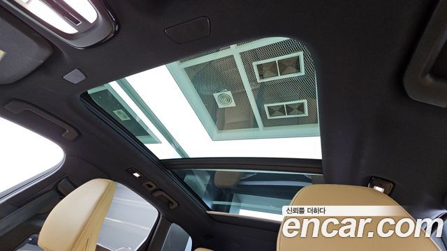 Volvo XC60 2023 — photo 19