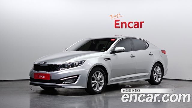 Kia K5 2011 — photo 1