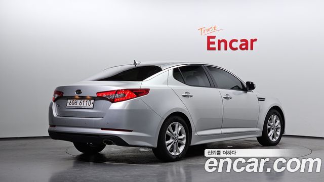 Kia K5 2011 — photo 2