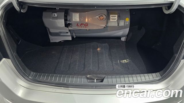 Kia K5 2011 — photo 15
