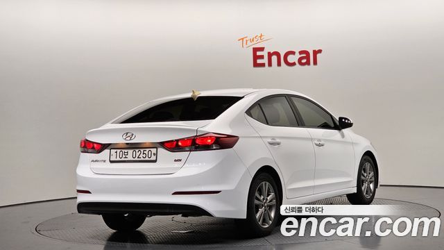 Hyundai AVANTE 2016 — photo 2
