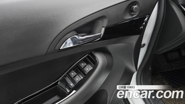 Chevrolet Korea Orlando 2016 — photo 15