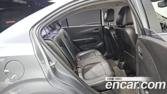 Chevrolet Korea Aveo 2015 — photo 17