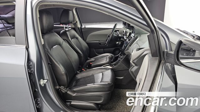 Chevrolet Korea Aveo 2015 — photo 16