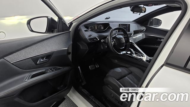 Peugeot 3008 2019 — photo 10