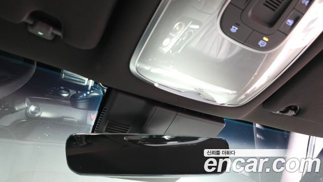Genesis G80 2021 — photo 25