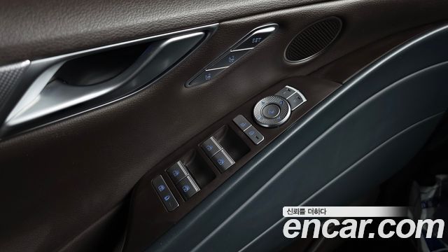 Genesis G80 2021 — photo 35