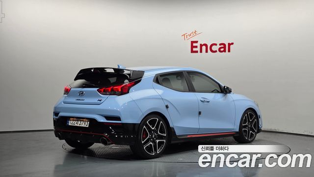 Hyundai Veloster 2022 — photo 2