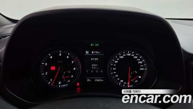 Hyundai Veloster 2022 — photo 8