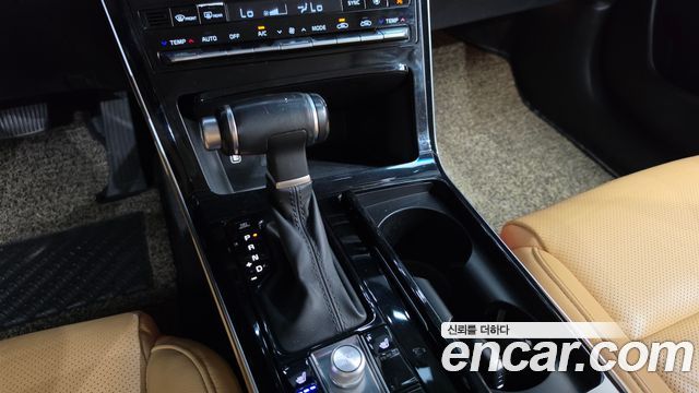 Kia K7 2020 — photo 9