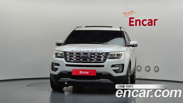 Ford Explorer 2016 — photo 3