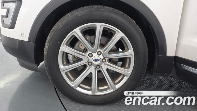 Ford Explorer 2016 — photo 5