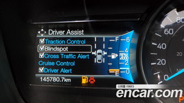 Ford Explorer 2016 — photo 18