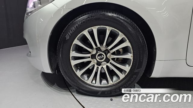 Kia K9 2013 — photo 5