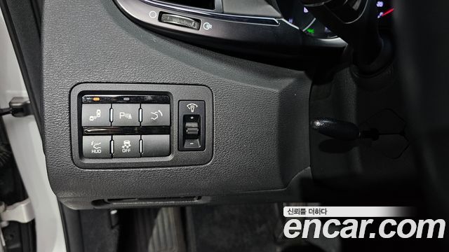 Kia K9 2013 — photo 24