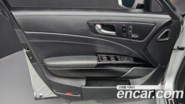 Kia K9 2013 — photo 14