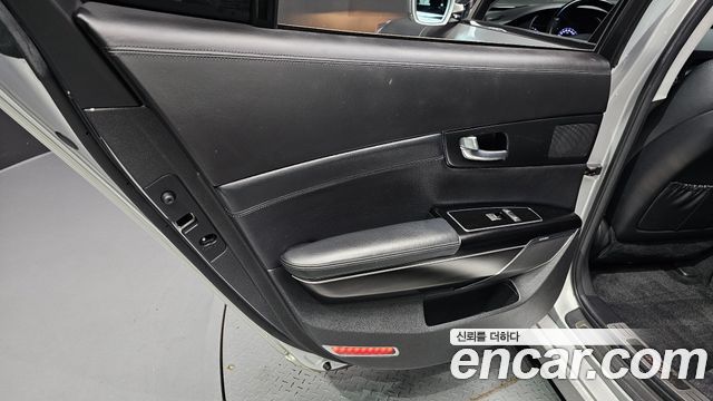 Kia K9 2013 — photo 15