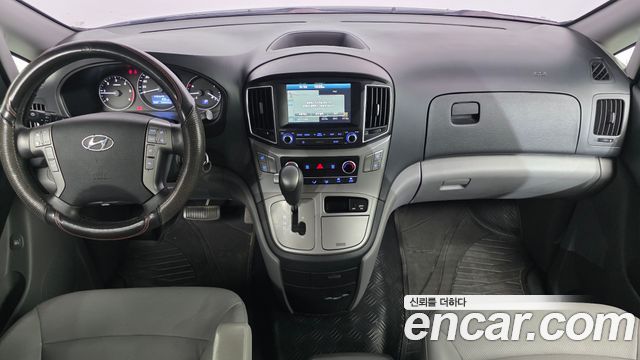 Hyundai Starex 2018 — photo 7